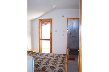 Family pension Chernomorets / Černomorec 3